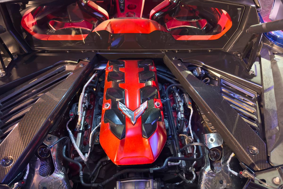 chevrolet grand sport 2027 14 exterior engine bay jpg