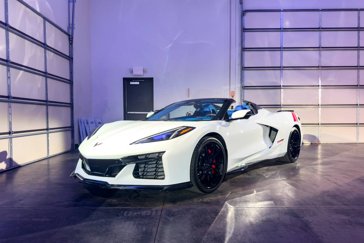 chevrolet grand sport 2027 17 exterior front angle jpg