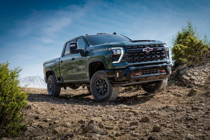 chevrolet-silverado-2027-exterior-oem-50