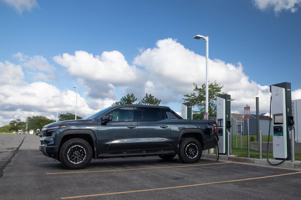chevrolet silverado ev trail boss 2026 17 exterior profile charging scaled jpg