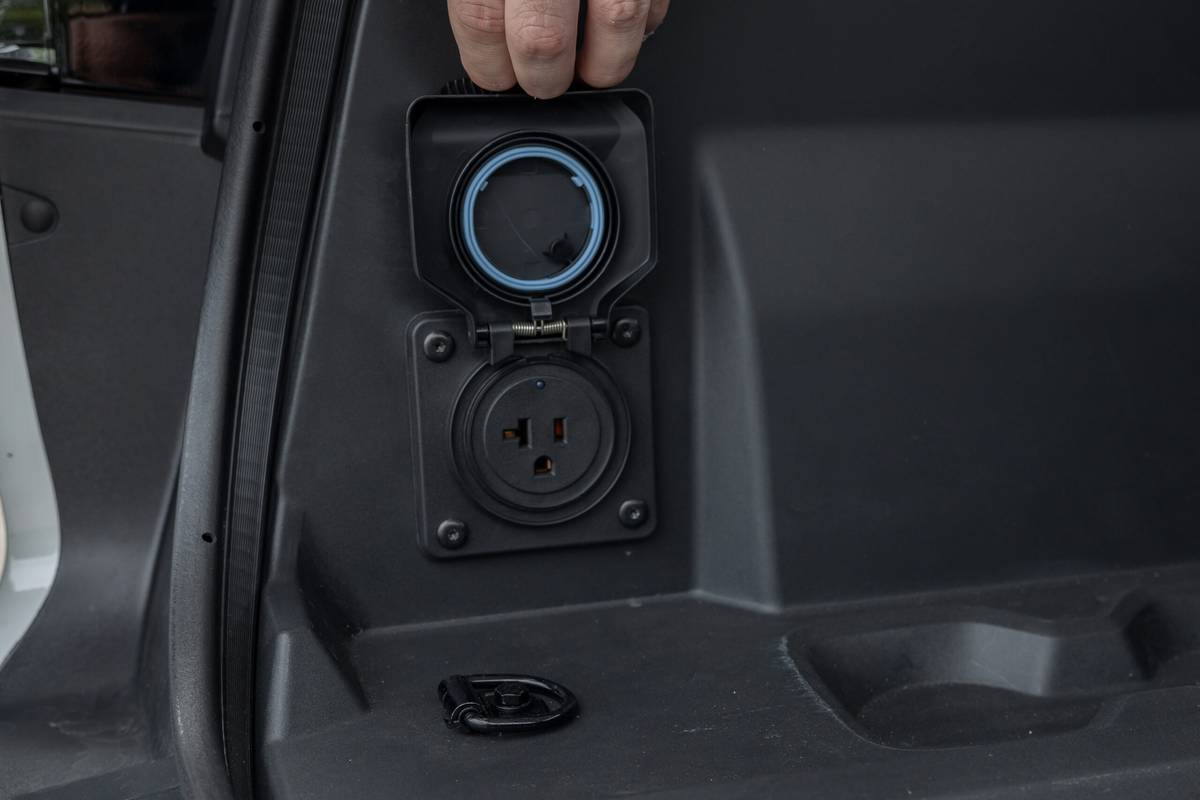chevrolet silverado ev wt 2024 09 exterior frunk outlet scaled jpg