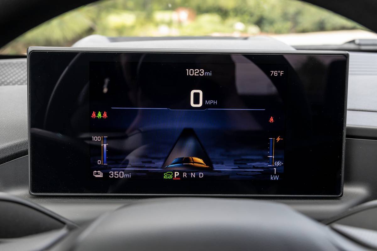 chevrolet silverado ev wt 2024 37 interior instrument panel scaled jpg