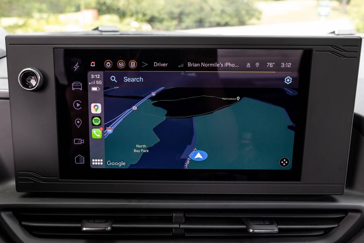 chevrolet silverado ev wt 2024 51 interior center stack display scaled jpg