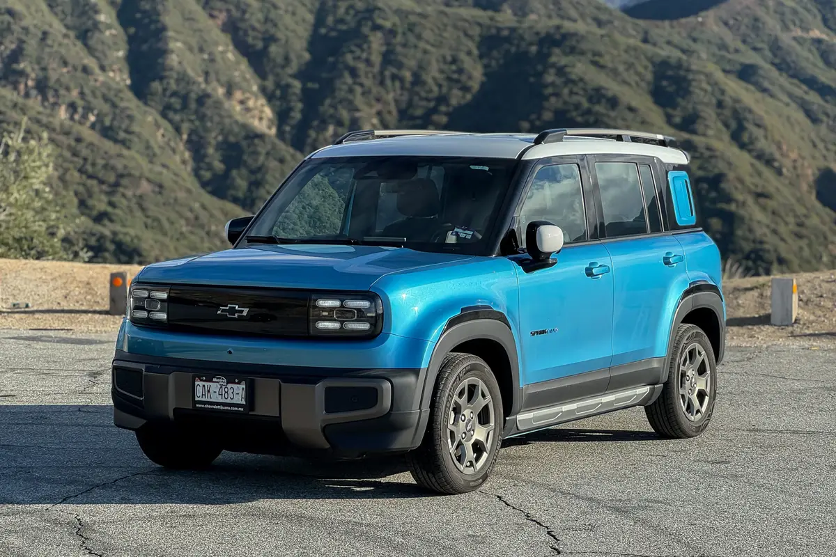 chevrolet spark euv 2026 01 exterior front angle scaled jpg