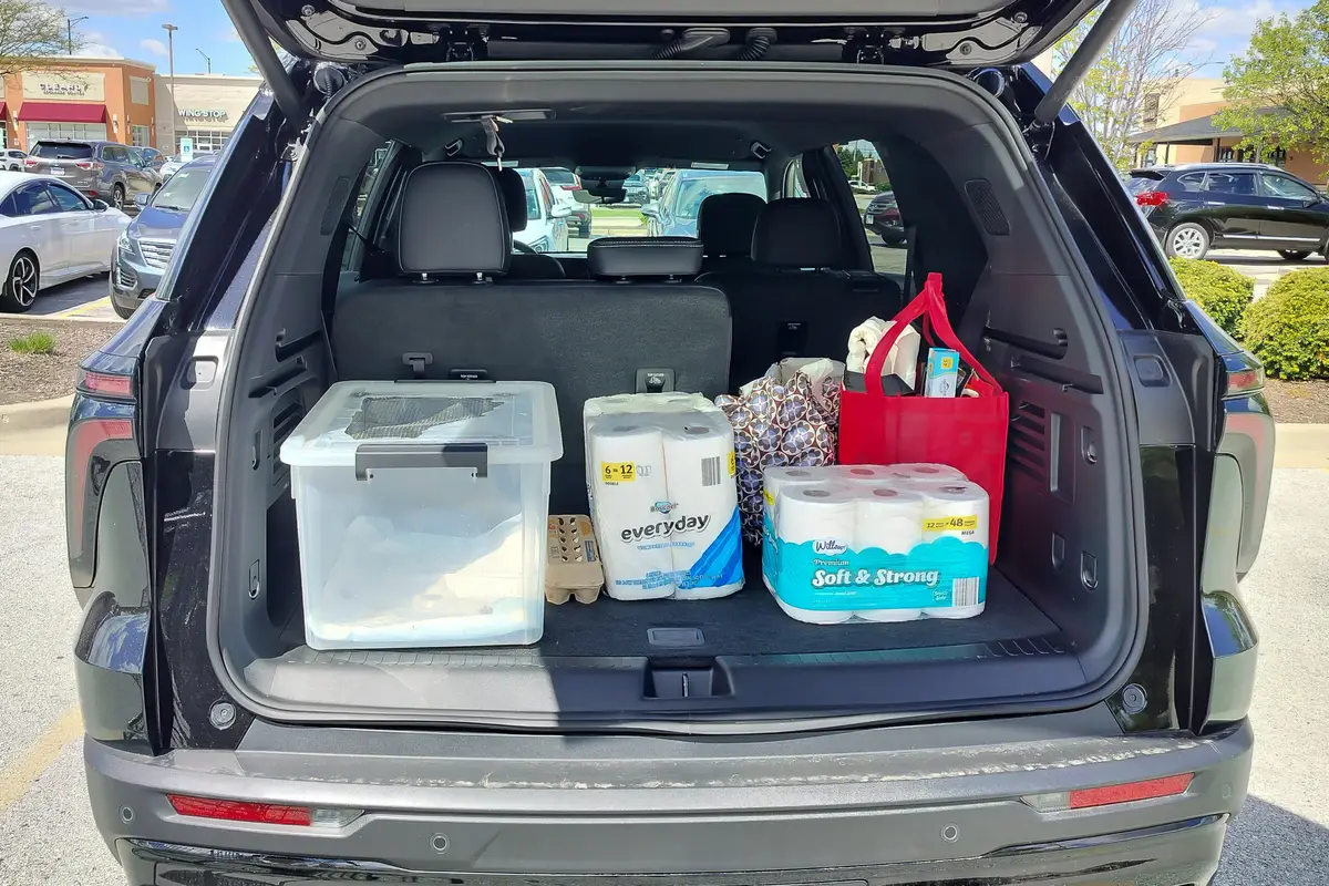chevrolet traverse 2026 08 interior cargo scaled jpg