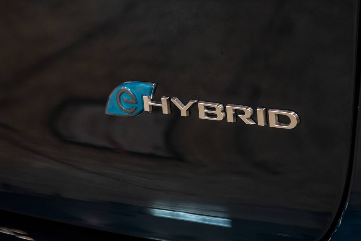 2021 Chrysler Pacifica Hybrid | Cars.com photos by Christian Lantry