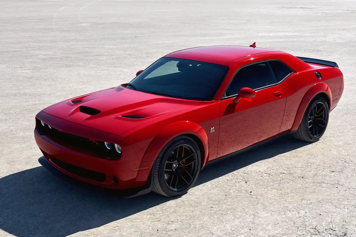 2022 dodge challenger black interior