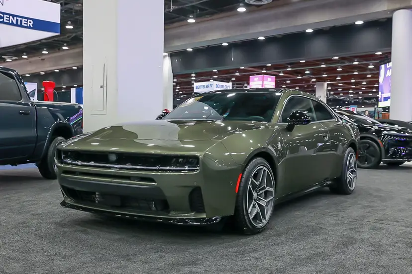 dodge-charger-2026-01-exterior-front-angle