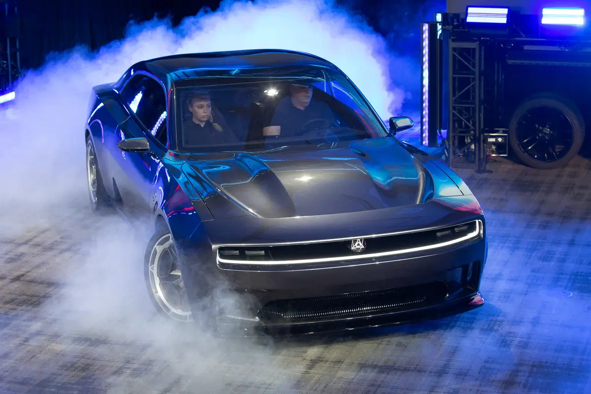 dodge charger daytona banshee concept exterior oem 01 jpg