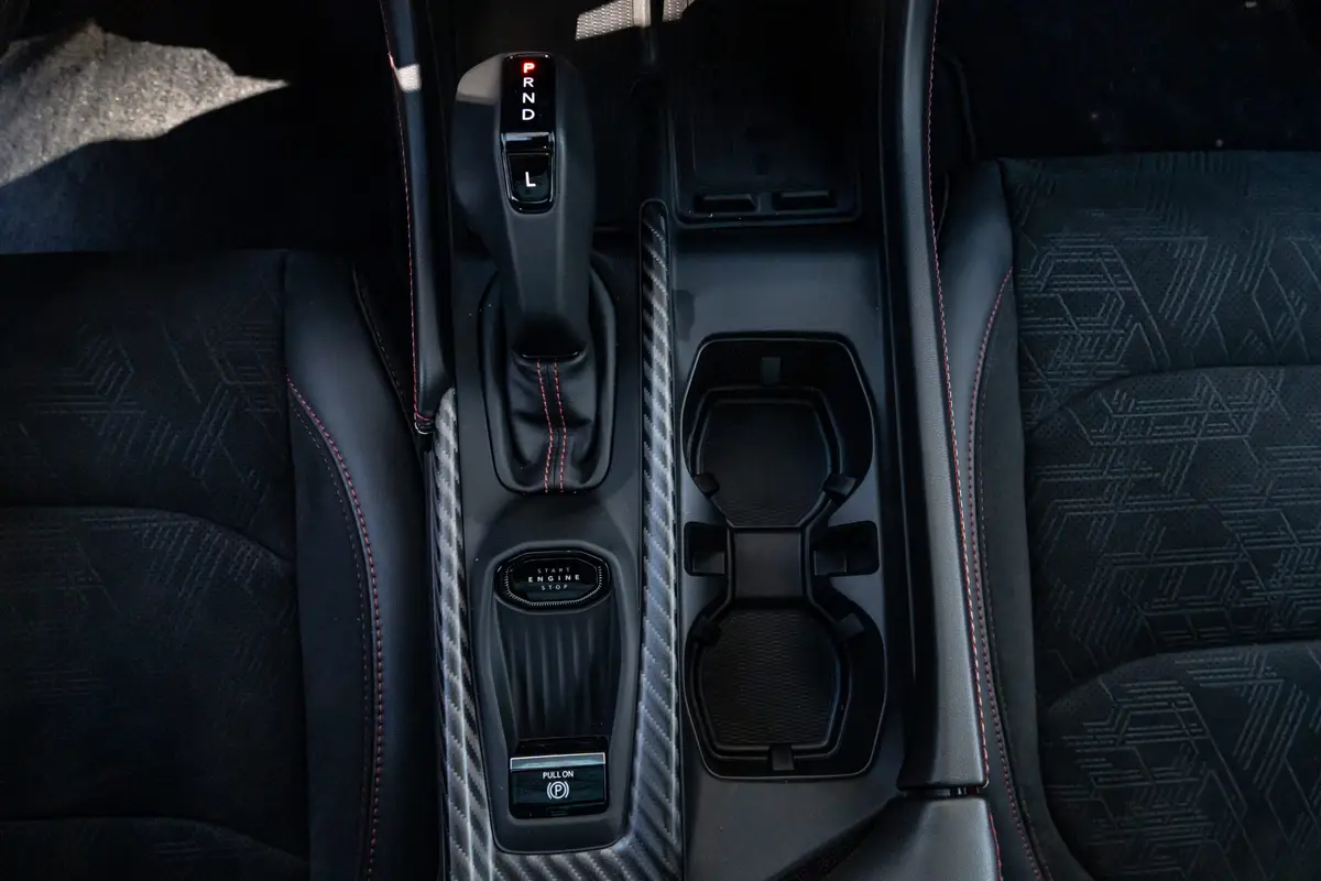 dodge charger scat pack 2026 23 interior gearshift scaled jpg