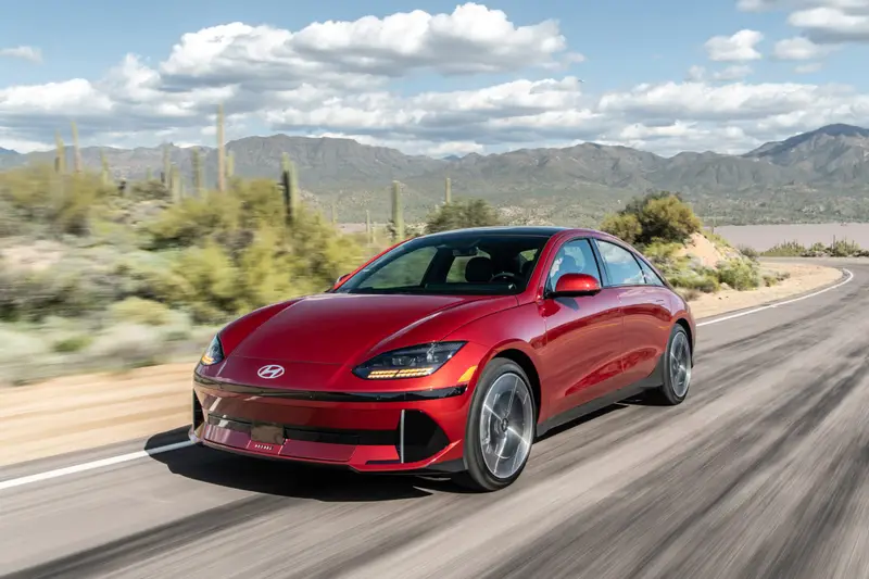 electric-cars-with-the-longest-range-2025_Hyundai_Ioniq-6