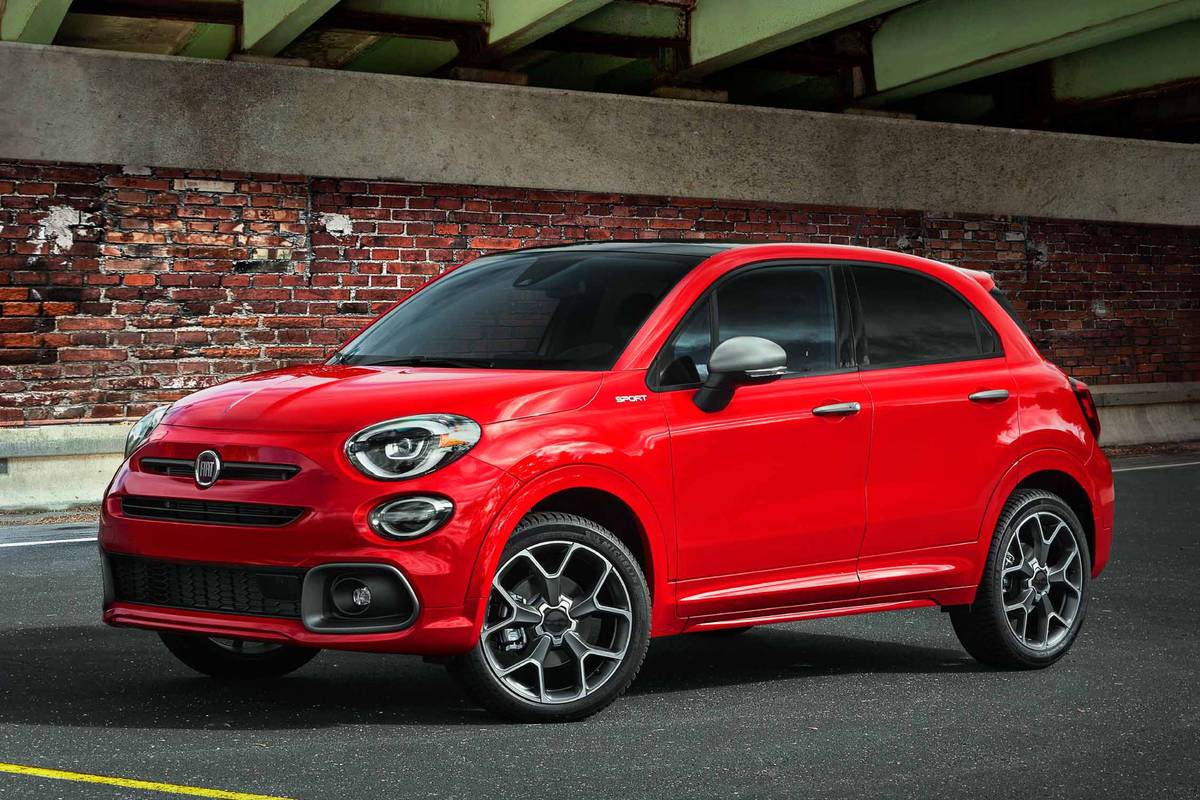 fiat 500x sport 2020 01 angle  exterior  front  red jpg