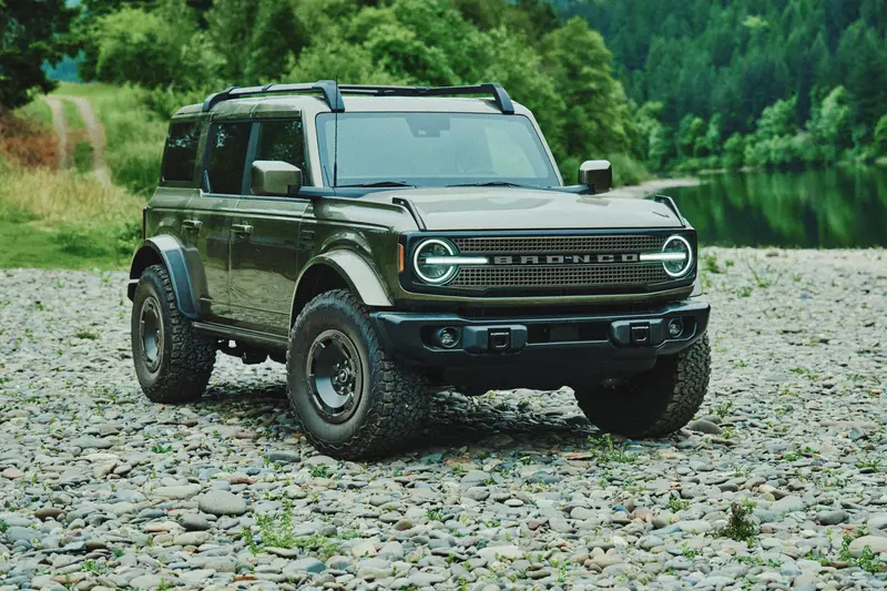 ford-bronco-2027-exterior-oem-16
