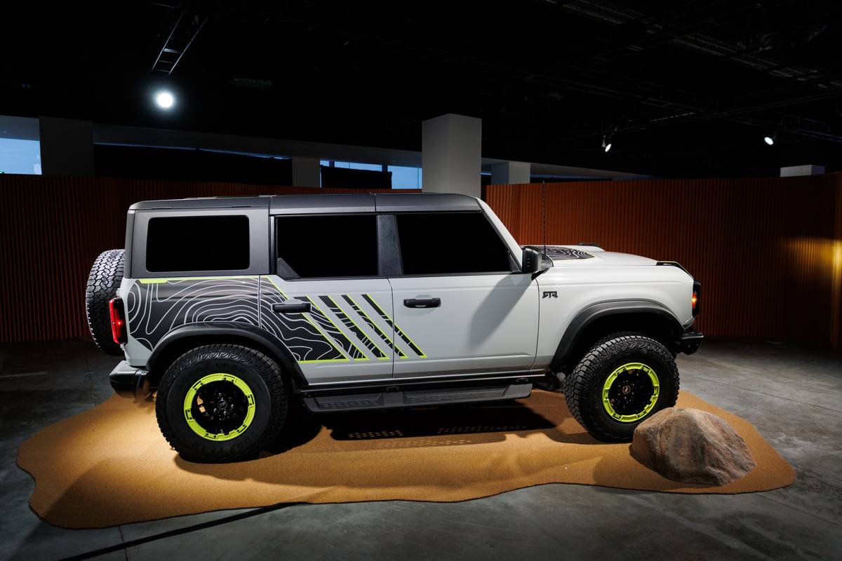 ford bronco rtr 2027 10 exterior profile scaled jpg