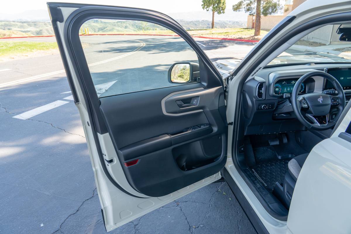ford bronco sport big bend 4x4 2025 14 interior front door angle scaled jpg