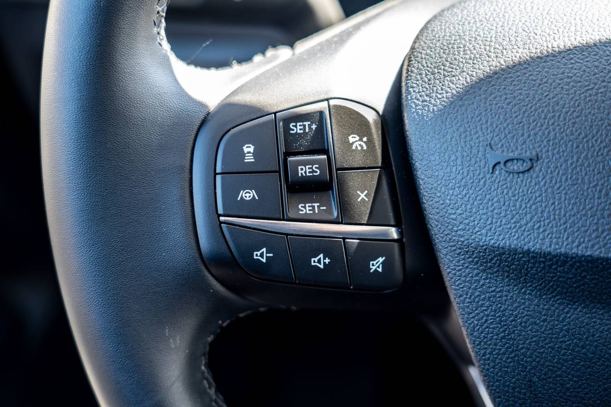 ford bronco sport big bend 4x4 2025 18 interior steering wheel buttons 1 1 scaled jpg