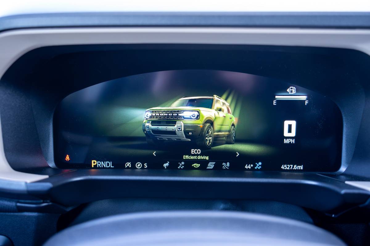 ford bronco sport big bend 4x4 2025 24 interior instrument panel drive modes 1 1 scaled jpg