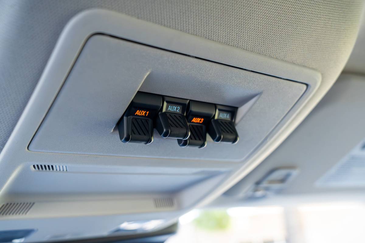 ford bronco sport big bend 4x4 2025 37 interior auxilary switches 2 scaled jpg