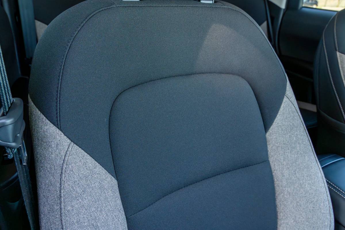 ford bronco sport big bend 4x4 2025 46 interior front row seat detail 1 1 scaled jpg