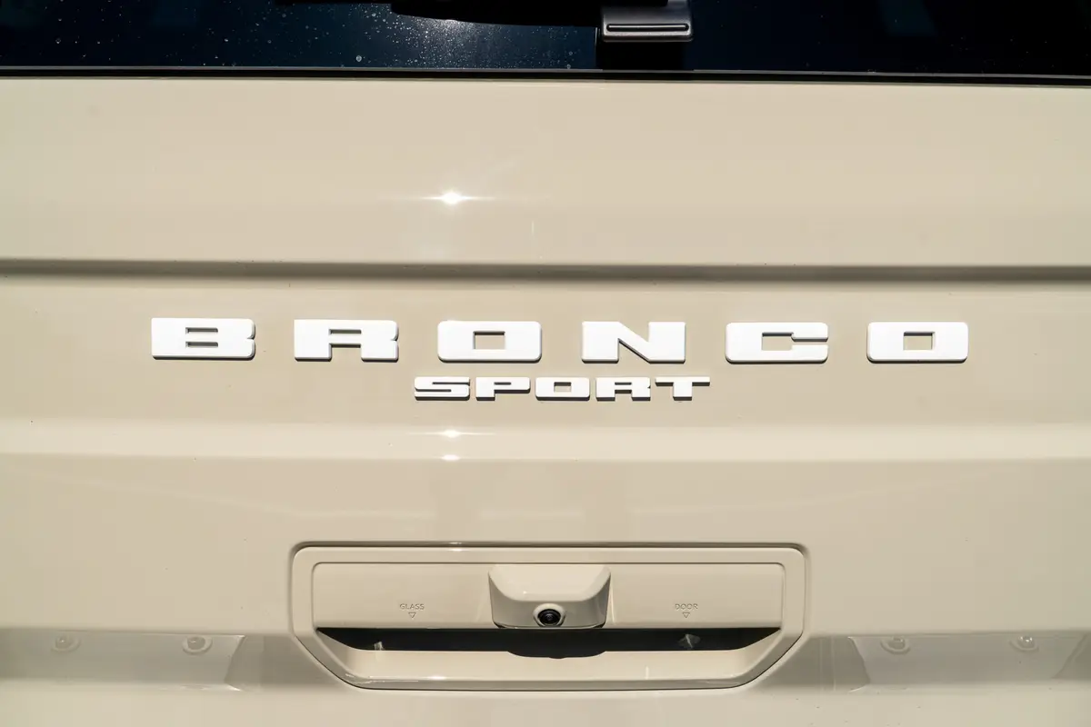 ford bronco sport big bend 4x4 2025 54 exterior badge detail 1 1 scaled jpg