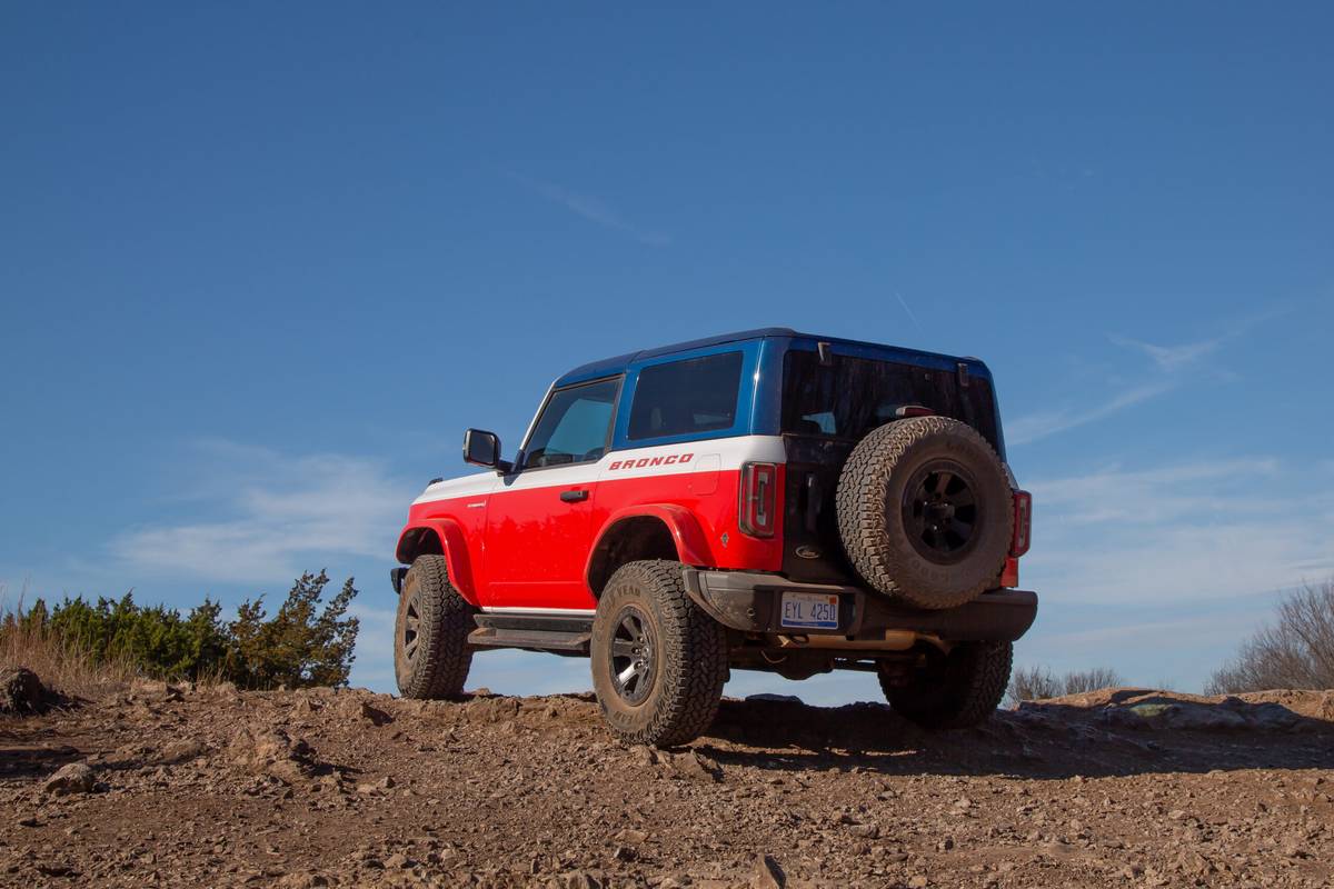 ford bronco stroppe edition 2025 01 exterior rear angle scaled jpg