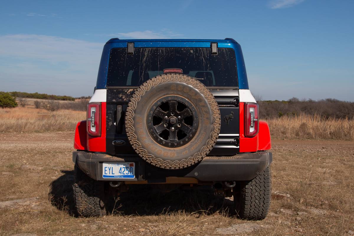 ford bronco stroppe edition 2025 19 exterior rear scaled jpg