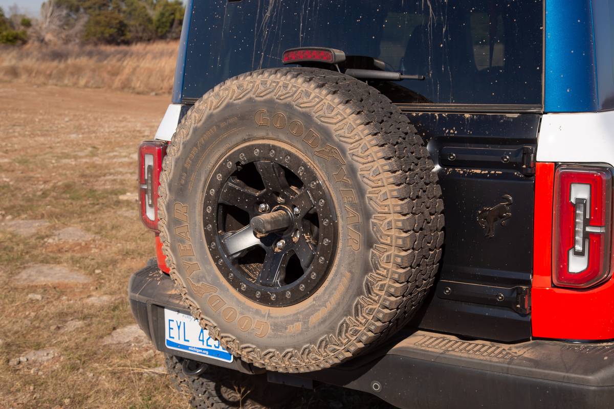 ford bronco stroppe edition 2025 20 exterior rear scaled jpg