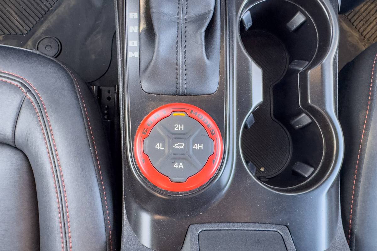 ford bronco stroppe edition 2025 41 interior drive mode scaled jpg