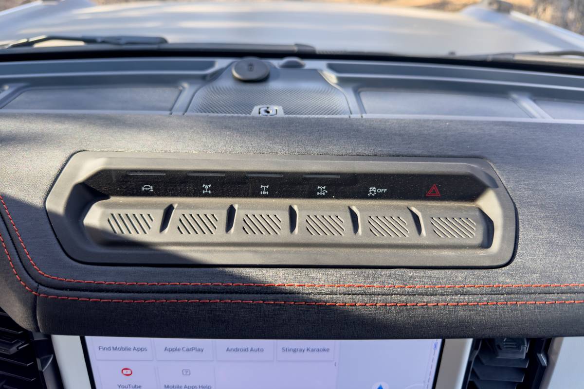 ford bronco stroppe edition 2025 44 interior dashboard controls jpg