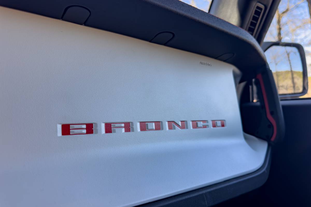 ford bronco stroppe edition 2025 46 interior dashboard badge jpg