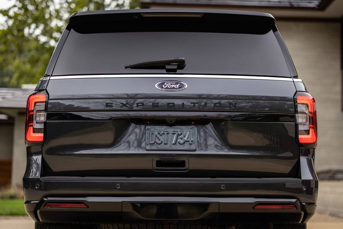 ford expedition stealth edition performance 2022 20 exterior grey rear suv scaled jpg
