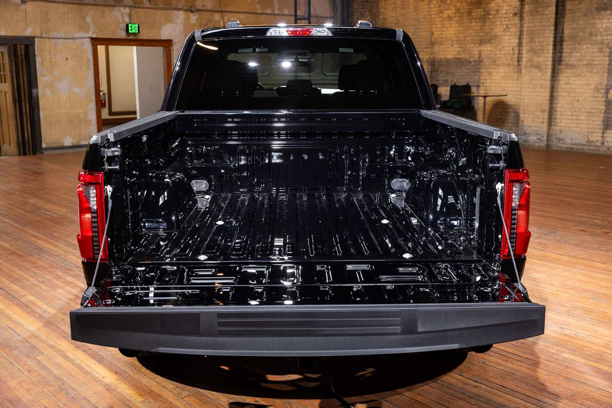 ford f 150 lobo 2025 16 exterior cargo 1 jpg