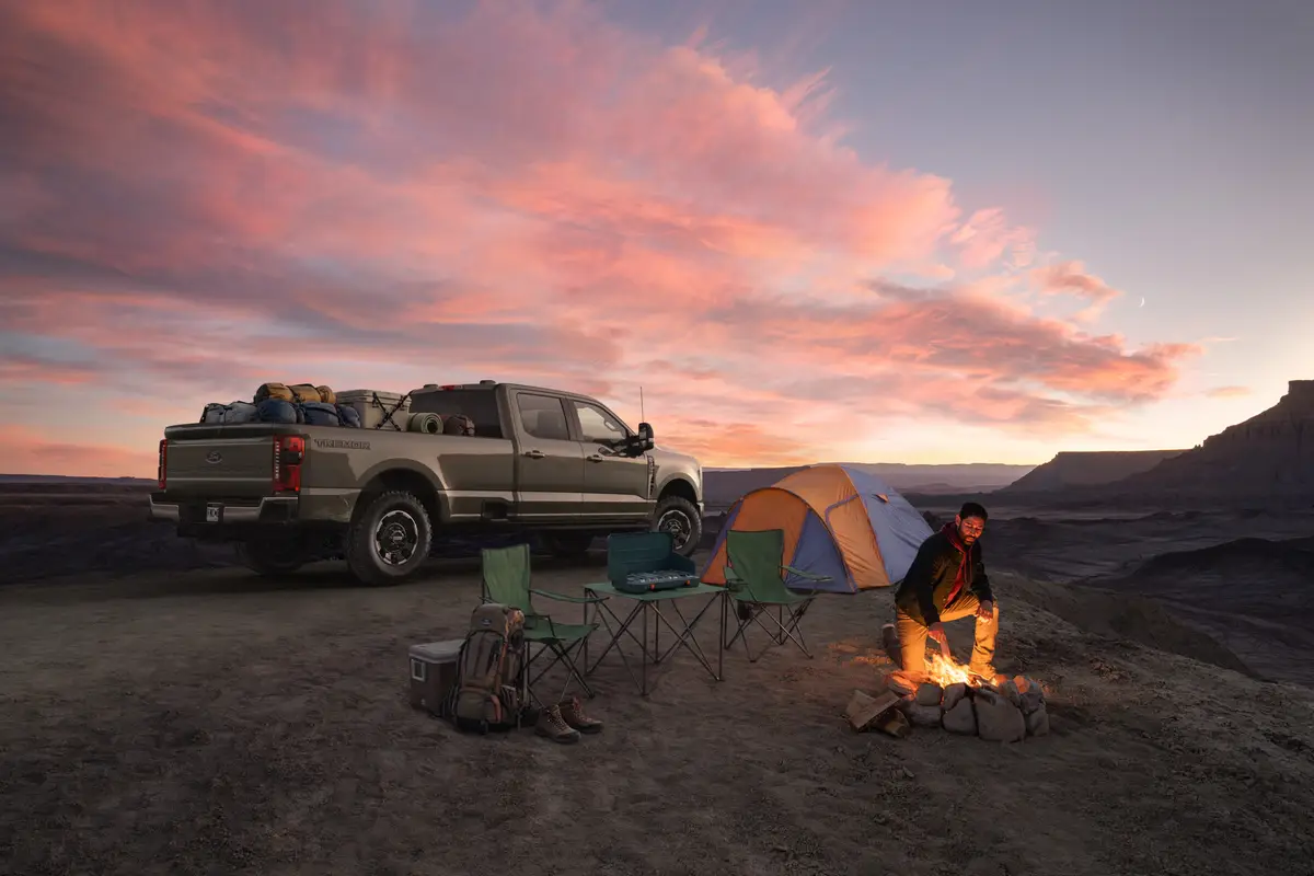 ford f 350 super duty lariat 2027 exterior oem 04 jpg