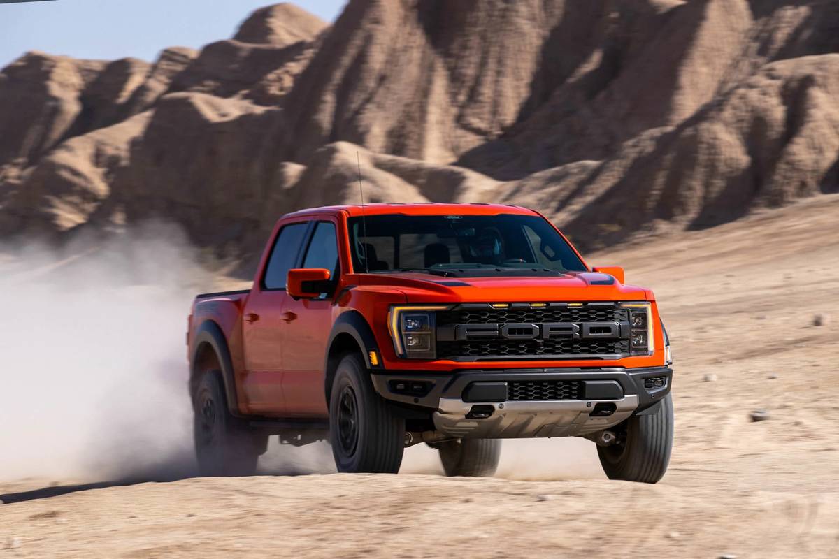 2021 Ford F-150 Raptor driving off-road