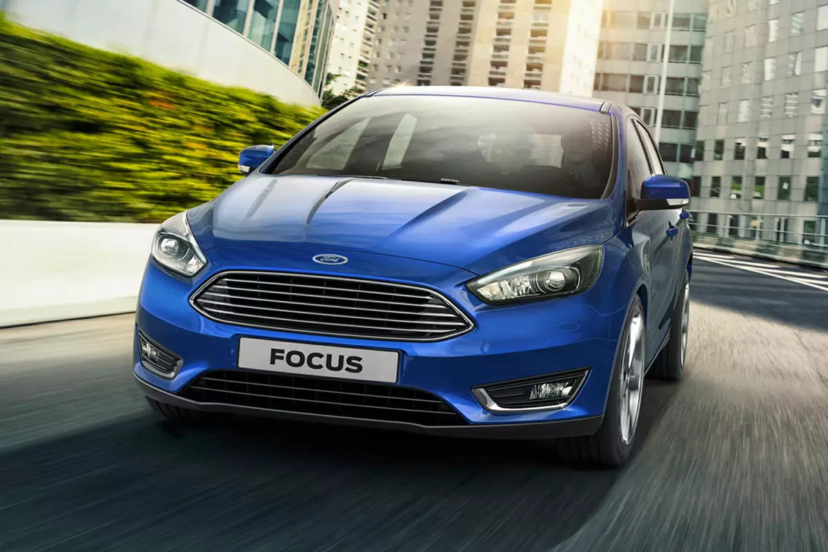 ford-focus-2015-exterior-front-oem