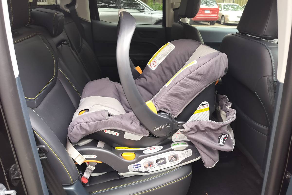 ford maverick 2025 interior csc 01 jpg