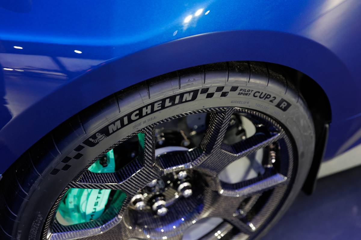 ford mustang dark horse sc 2026 15 exterior wheel jpg