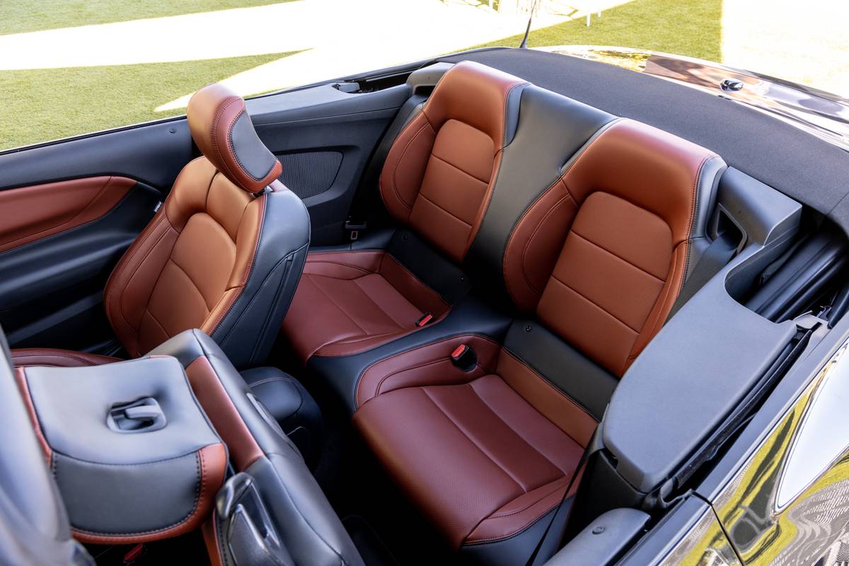 ford mustang ecoboost 2024 73 interior backseat jpg