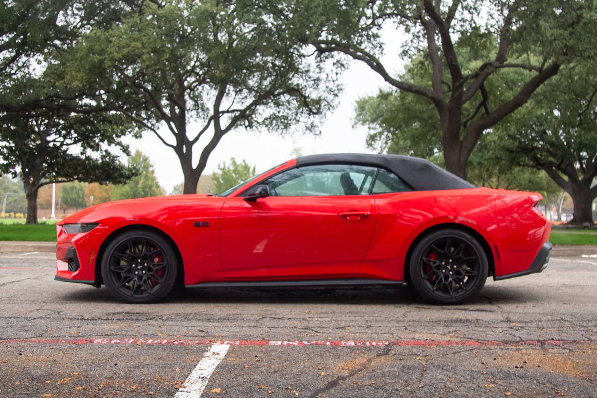 ford mustang gt 2025 06 exterior profile scaled jpg