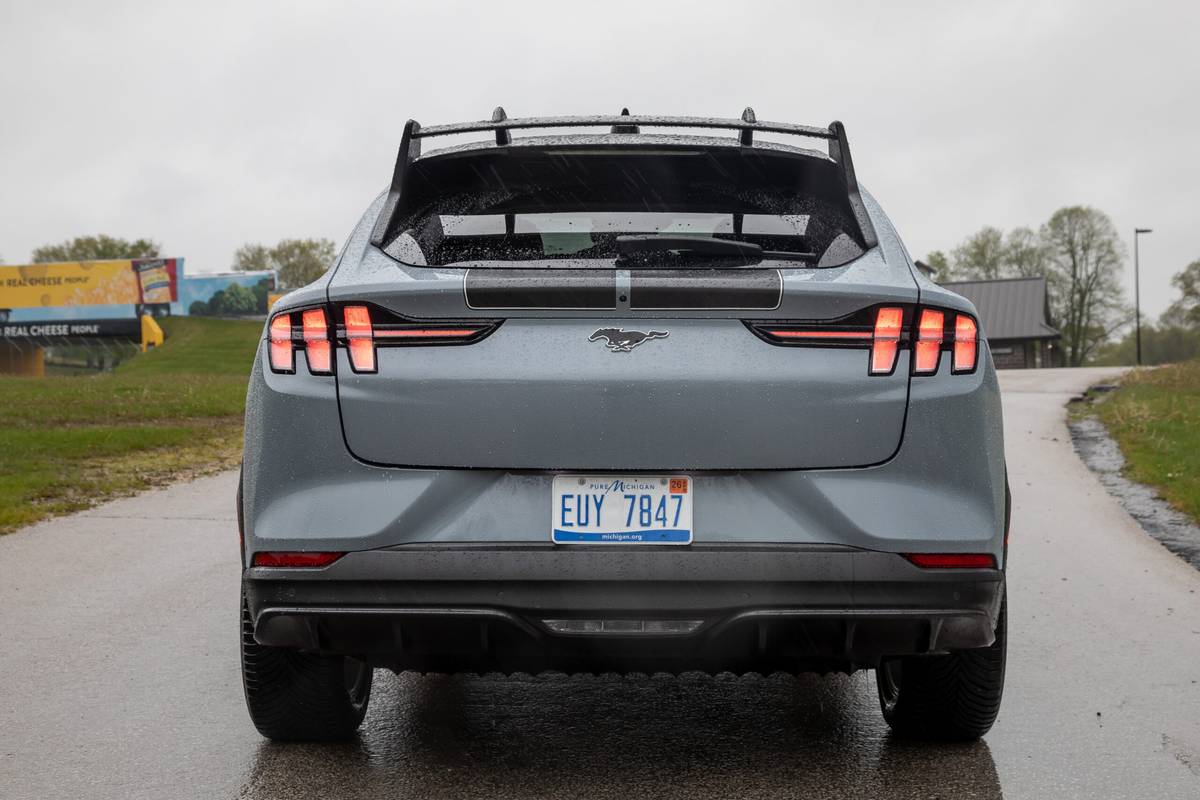 ford mustang mach e gt eawd 2024 09 exterior rear scaled jpg