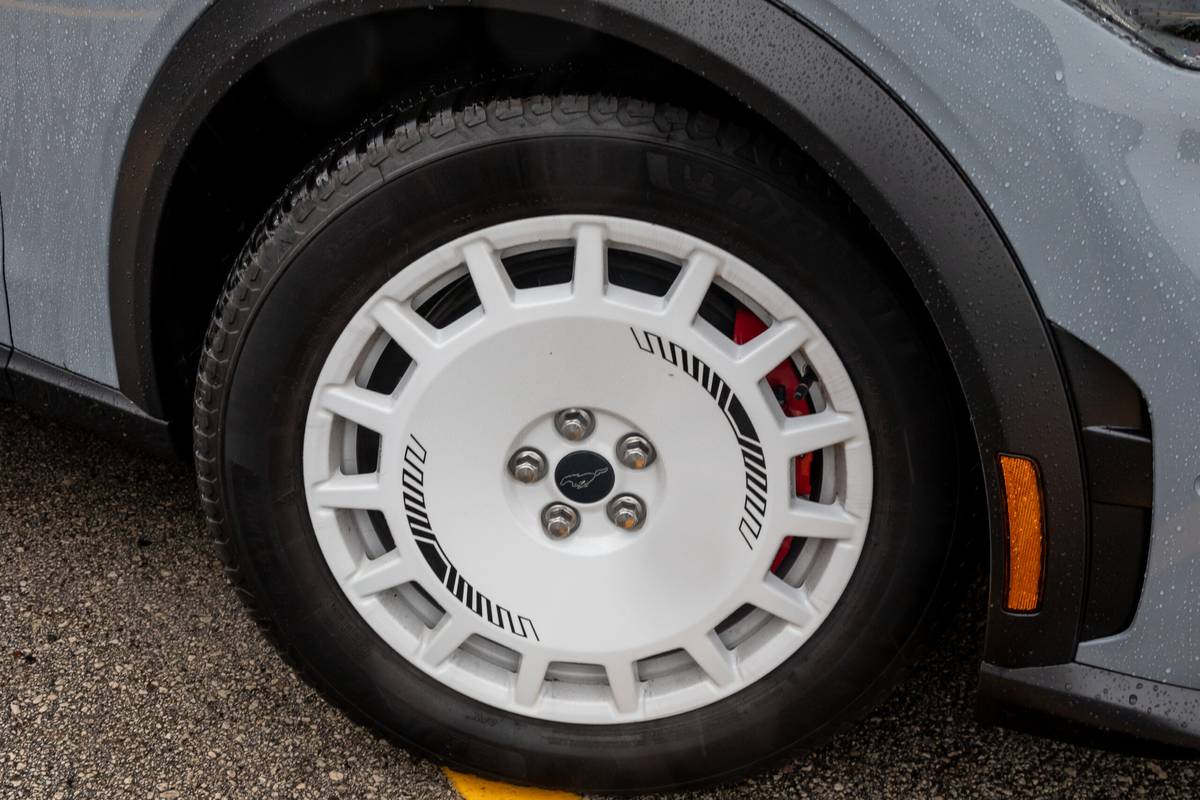 ford mustang mach e gt eawd 2024 14 exterior wheel scaled jpg