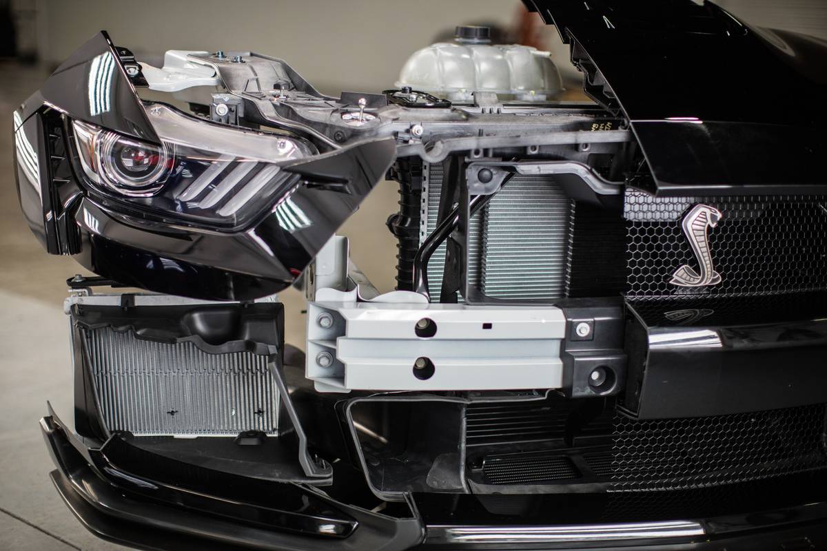 ford mustang shelby gt500 2020 03 detail exterior front headlights jpg