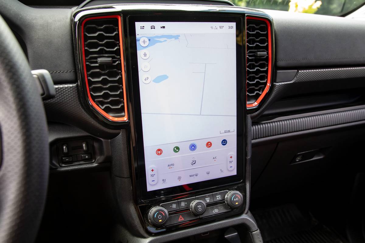ford ranger raptor supercrew 4x4 2024 71 interior center stack display scaled jpg