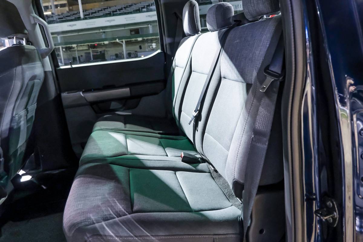 ford super duty f 250 2023 25 interior backseat scaled jpg
