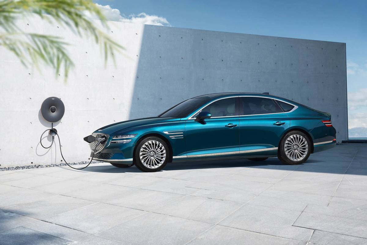 2023 Genesis Electrified G80 Priced at Just Over 80 000 Cars