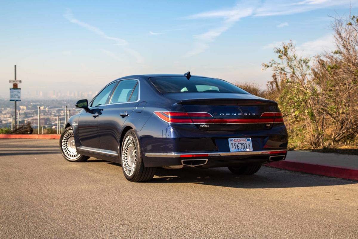 Genesis g90 price