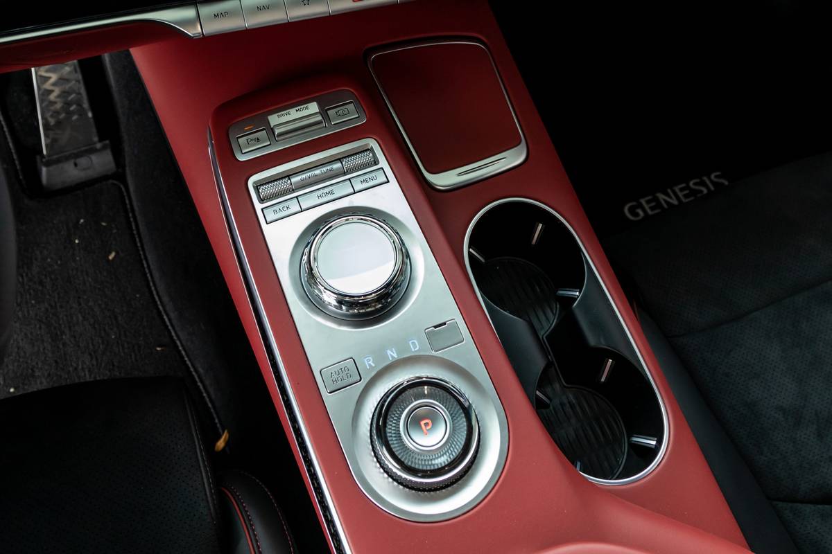 origin-gv70-2022-41-control-gearshift-interior-suv