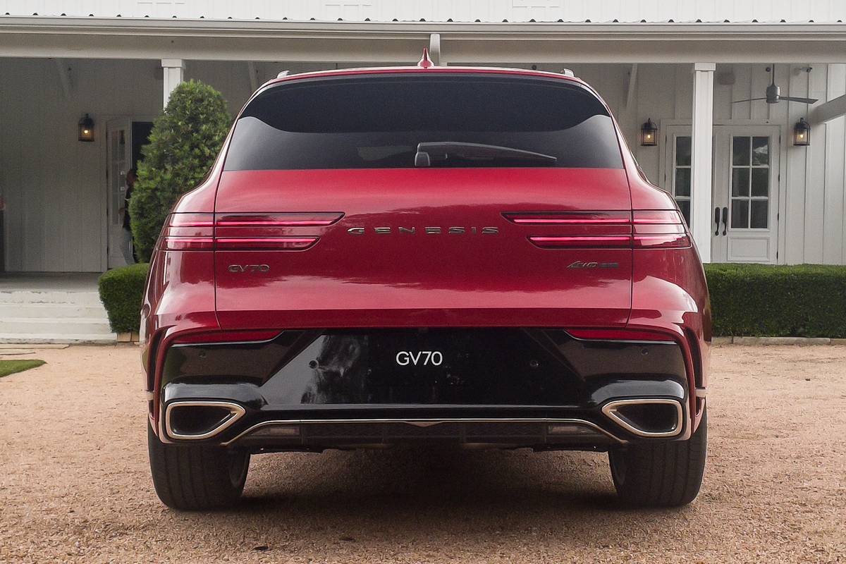 2026 Genesis GV70