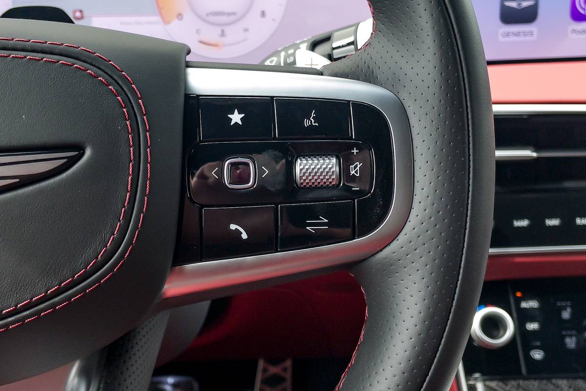2026 Genesis GV70