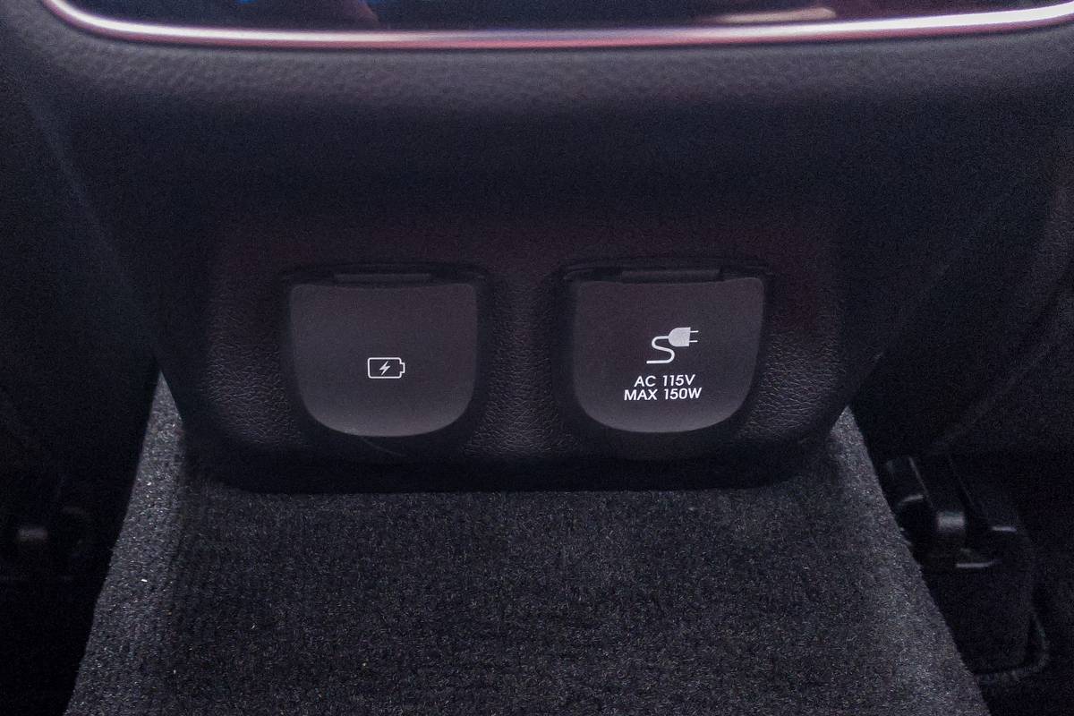 2026 Genesis GV70